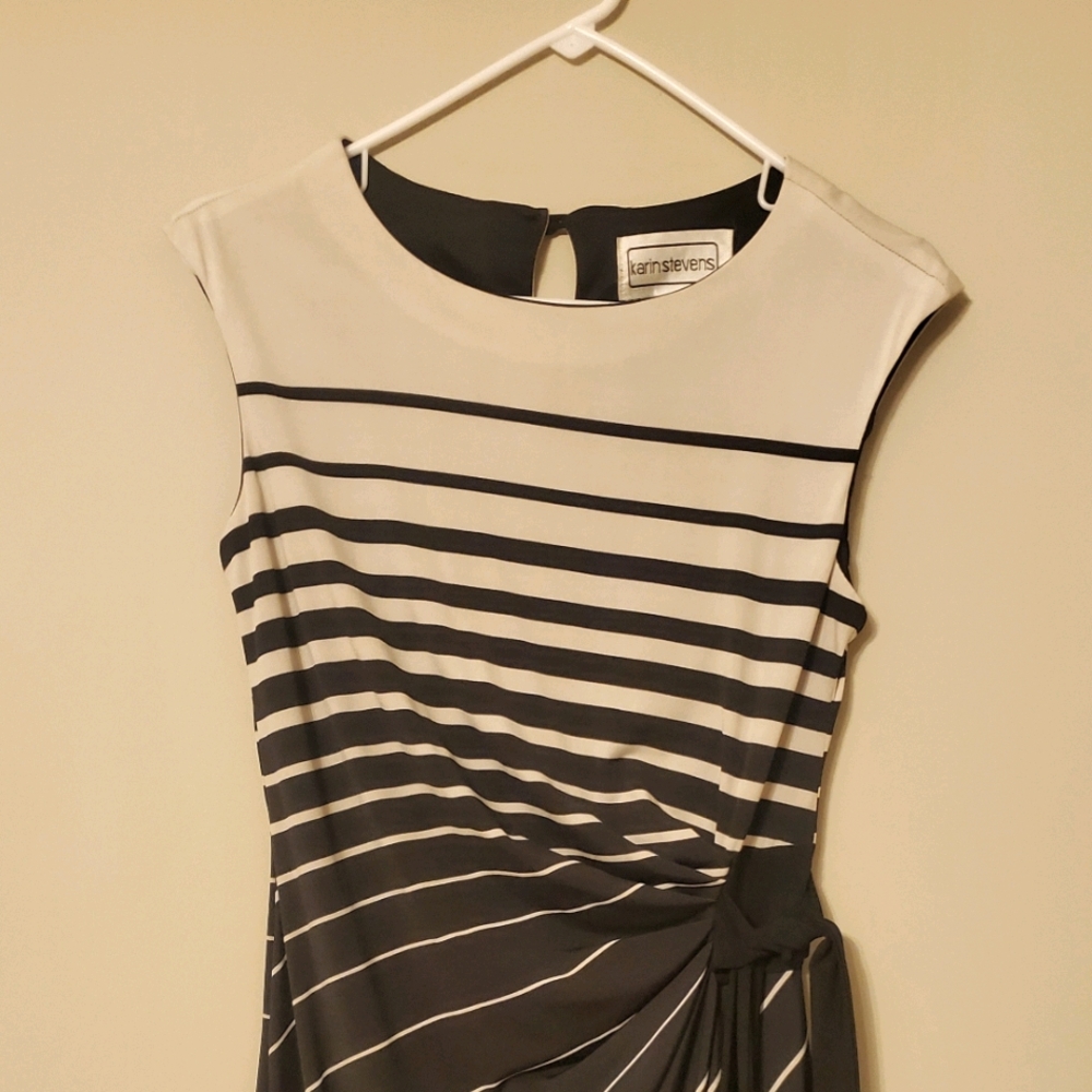 Sleeveless Dress